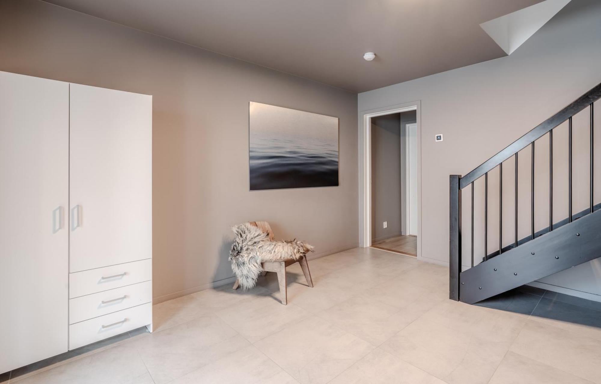 Staying 3 - New And Modern Apartment